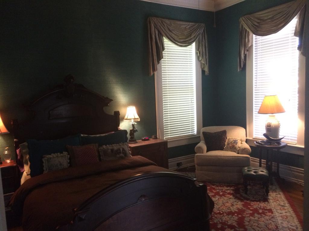 Belle Oaks Inn Gonzales 部屋 写真